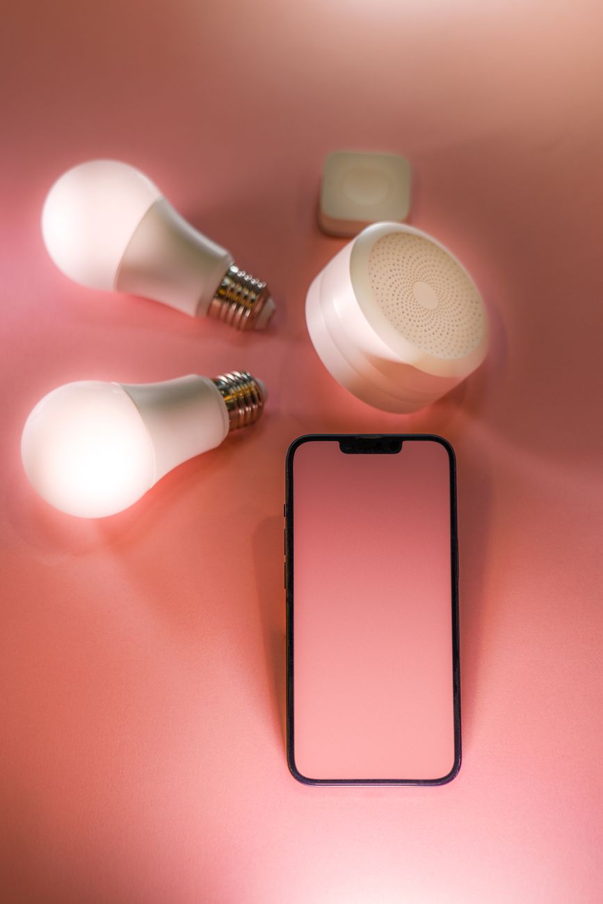 How to Schedule Smart Lights for a Better Bedtime