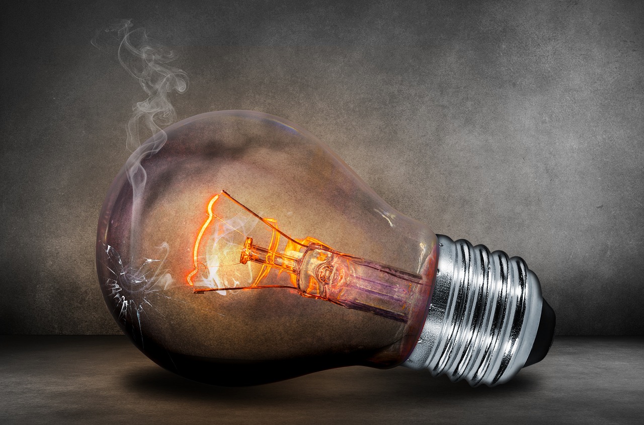 LED Light Flickering Causes to Check Safely First